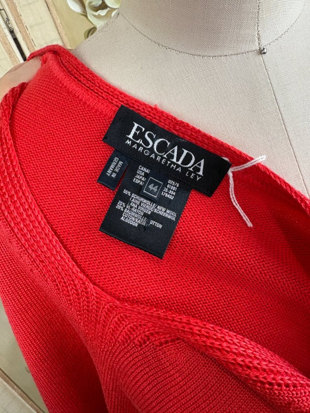 Vintage Escada Sweater, Red - Picture 5 of 5